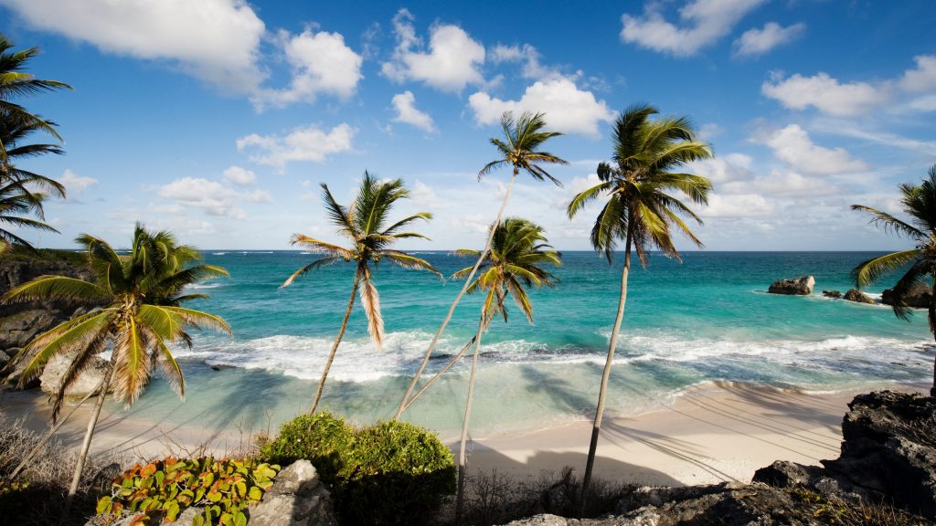 Barbados ofrece visa para trabajo remoto por un año