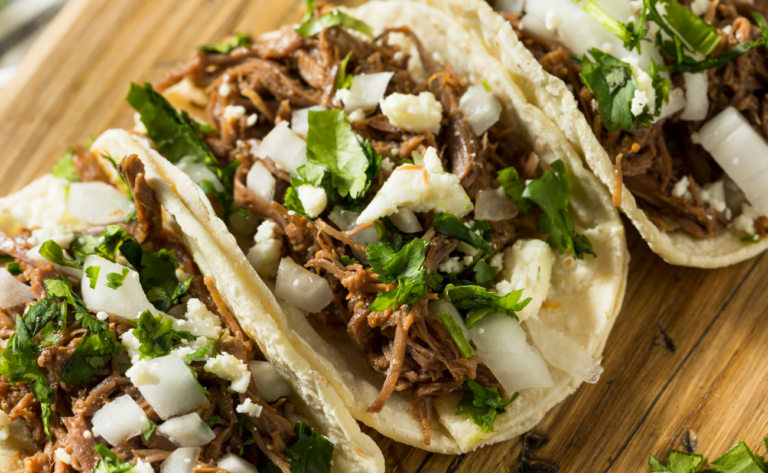 1. Los tacos. 
Así como lo lees, se dio a conocer que tan solo una porción (100 gramos) de un taco con carne asada cuenta con 224 calorías. Ahora, imagínate ¿cuántas tendrá una orden?
Foto: Archivo.