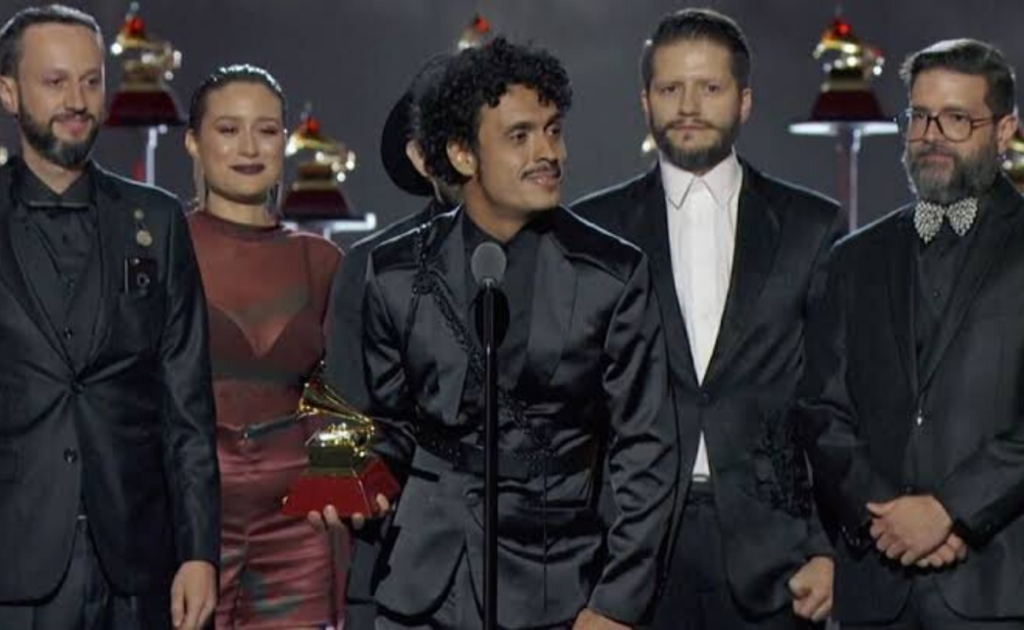 Mejor Álbum de Cumbia/Vallenato fue para “Yo me llamo cumbia” de Puerto Candelaria y Juancho Valencia. 
Foto:  LATIN GRAMMY.