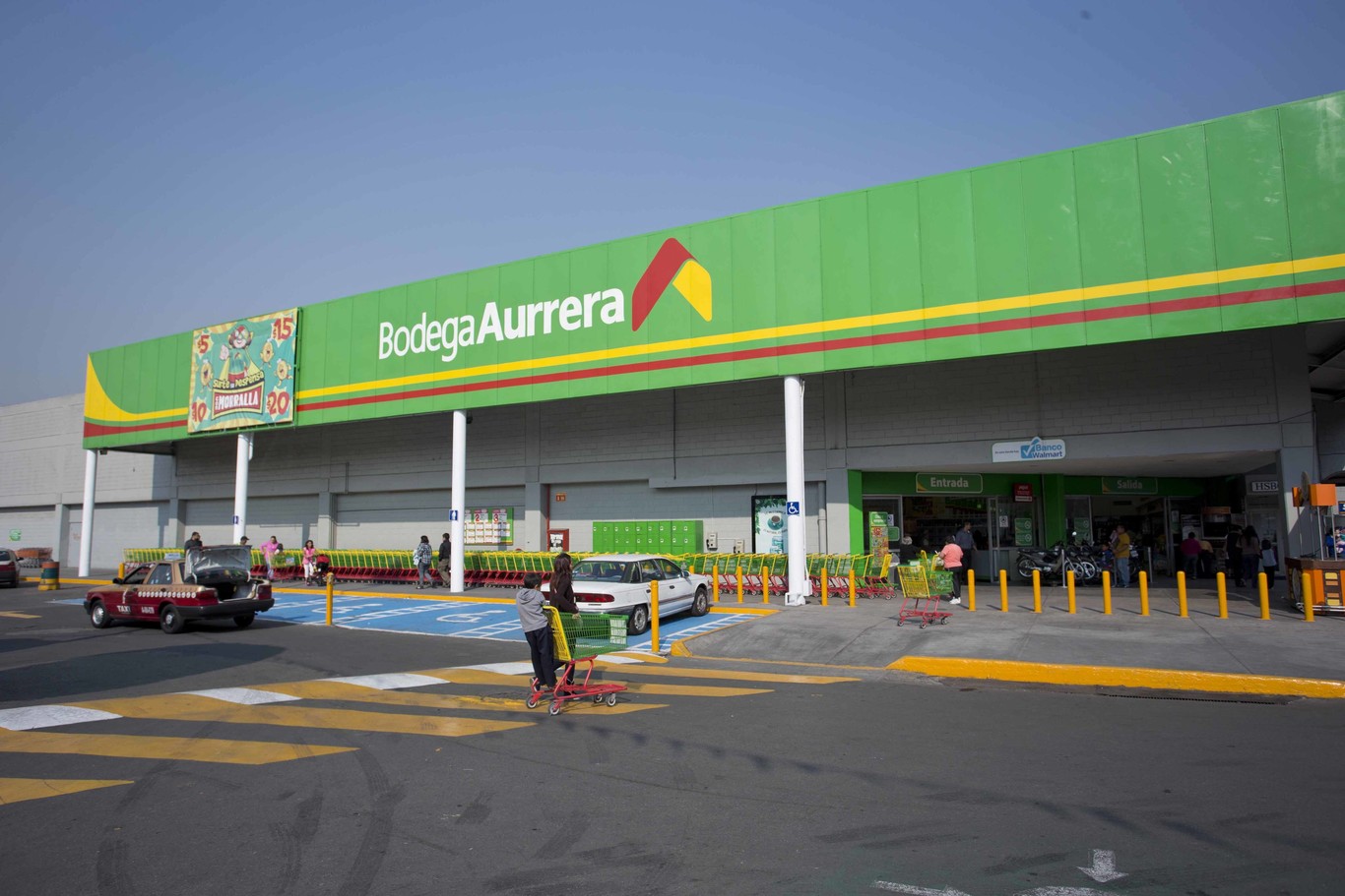 Bodega Aurrera venderá 125 artículos ‘esenciales’ con precios desde 3.50 pesos.
