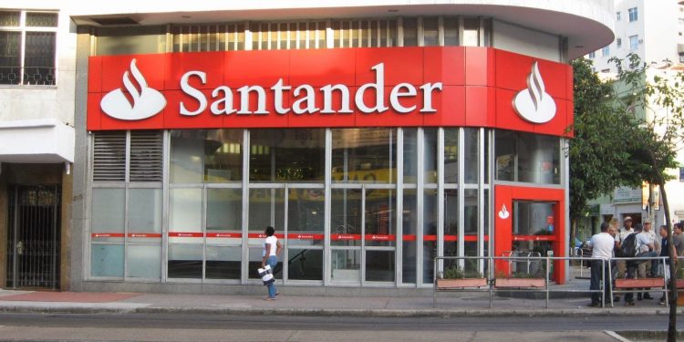 Desde hoy y hasta el lunes, no encontrarás bancos abiertos Desde hoy y hasta el lunes, no encontrarás bancos abiertos