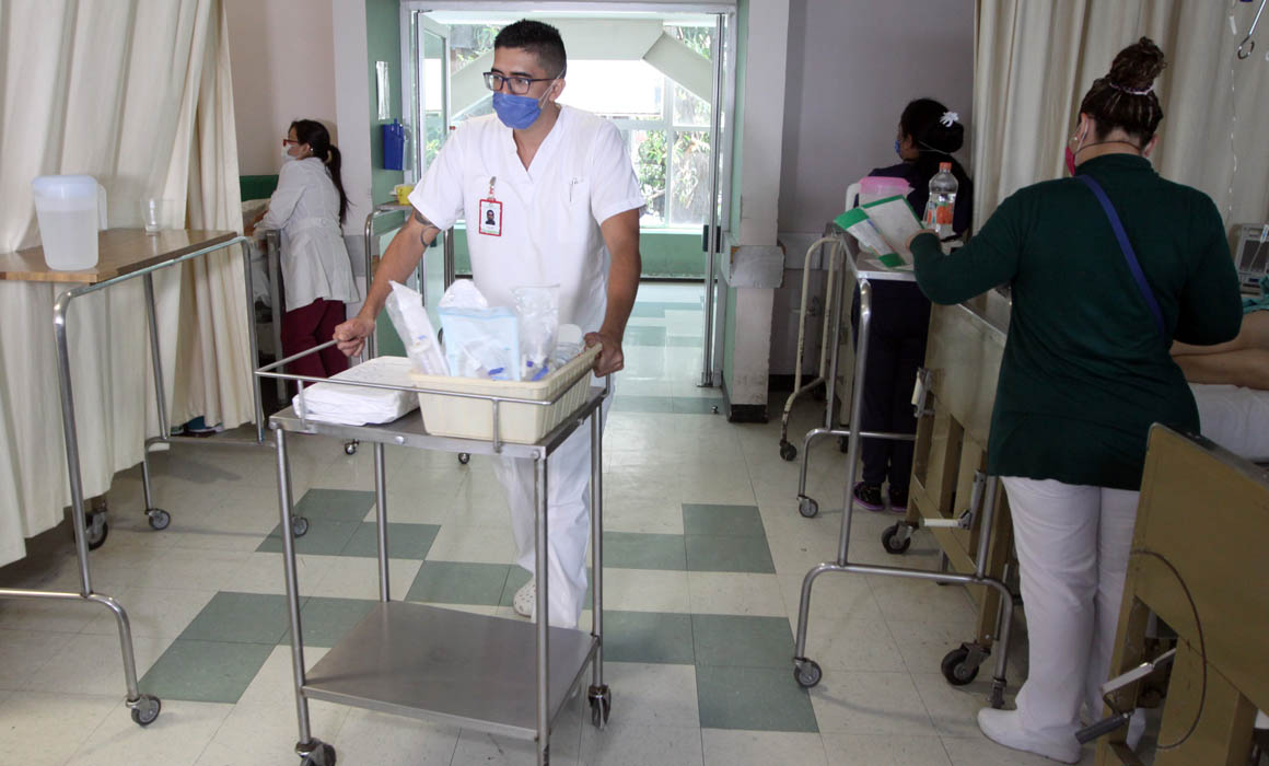 El IMSS dará bono especial al personal médico que lucha contra el coronavirus