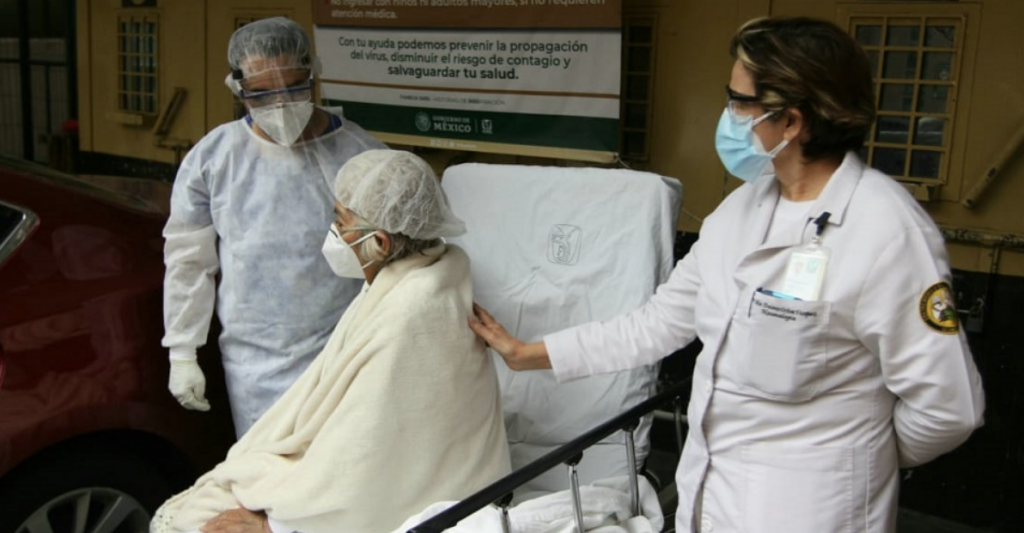 Buenas noticias: mujer vence al COVID-19 con protocolo experimental de plasma en el IMSS