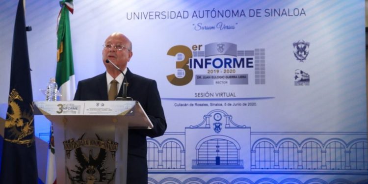 Calidad educativa, compromiso con la juventud y con la población, destaca Rector en su informe