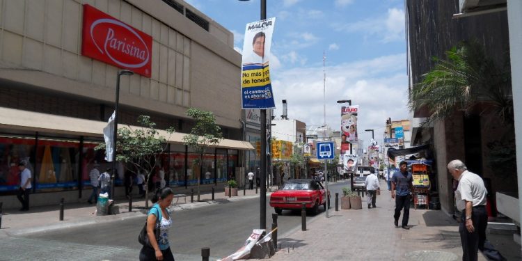 Hoy inicia reapertura gradual de comercios en Sinaloa