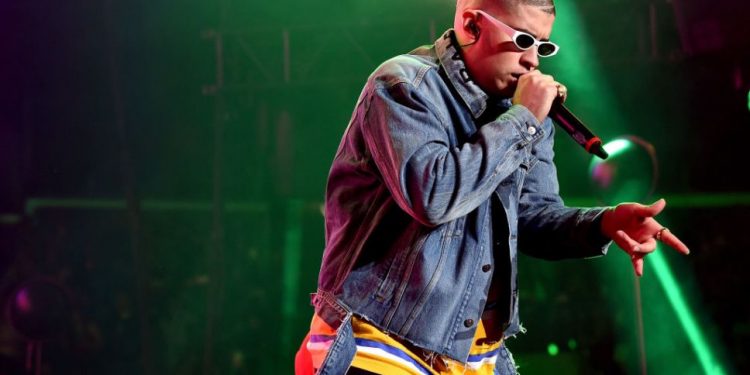 Bad Bunny gana premio de compositor del año