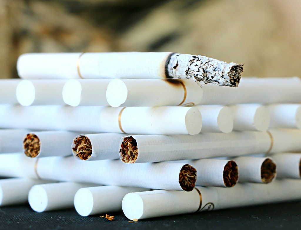 En México cae 45% la venta de cigarros por el coronavirus