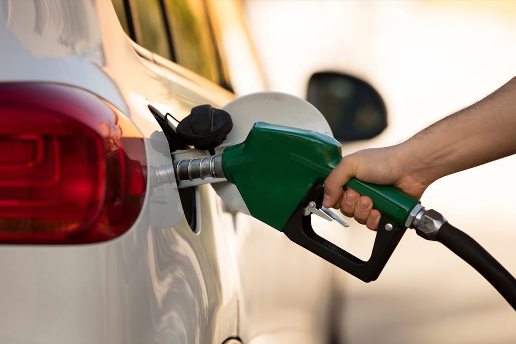 Gasolina presenta su mayor alza de precio desde 2017