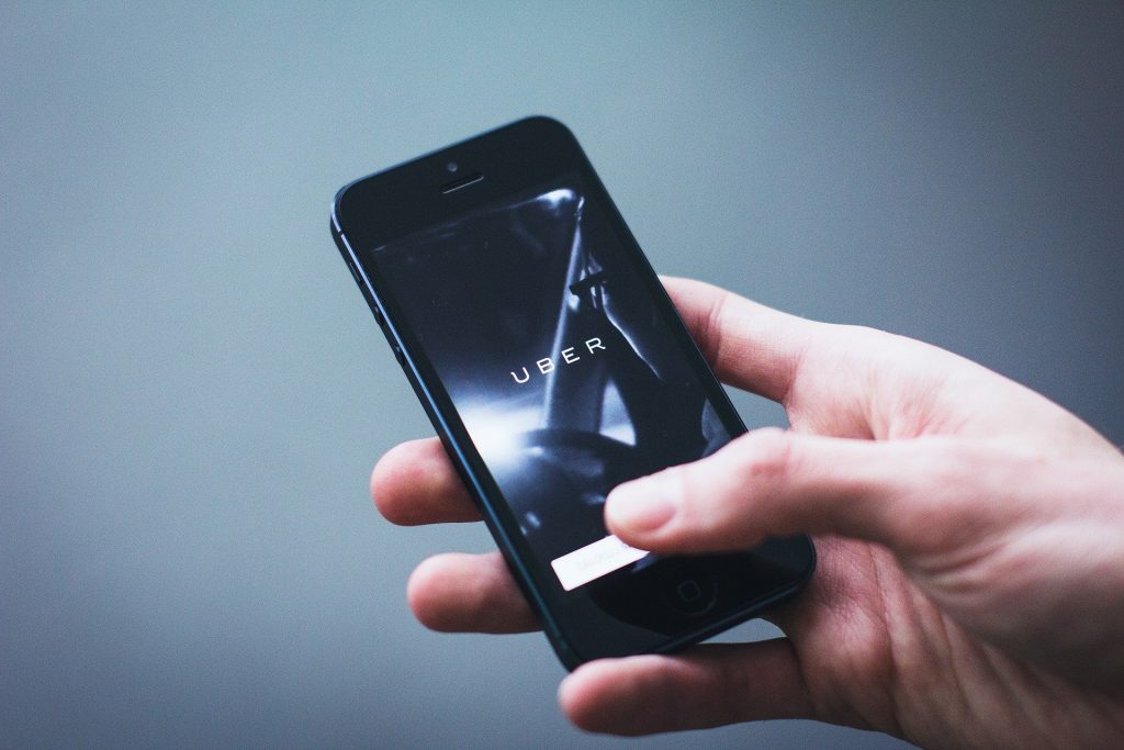 Uber permitirá grabar el audio los viajes de usuarios y socios