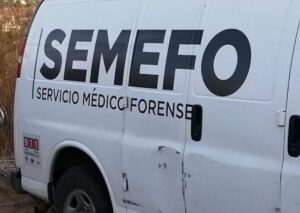 Abandonan cuerpo de un hombre asesinado frente al Hospital Integral de Navolato, Sinaloa Semefo