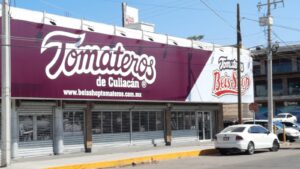 Roban en tienda oficial de Tomateros y se llevan casi 300 mil pesos