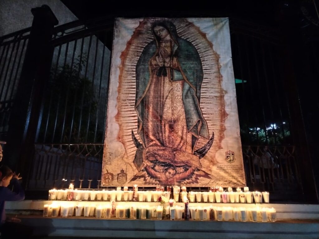 Regresan a “La Lomita” a cumplir mandas