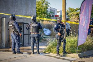 “El amor de mi vida se fue”: Esposa de agente asesinado en Culiacán expresa su dolor