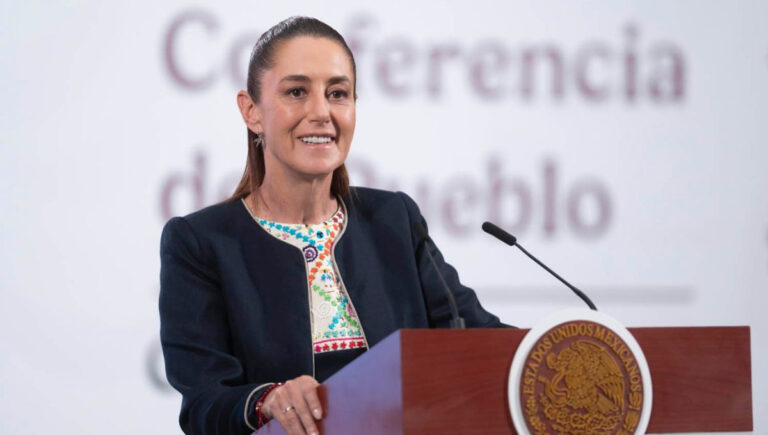 Claudia Sheinbaum anuncia fondo de salud con impuestos a bebidas azucaradas y tabaco