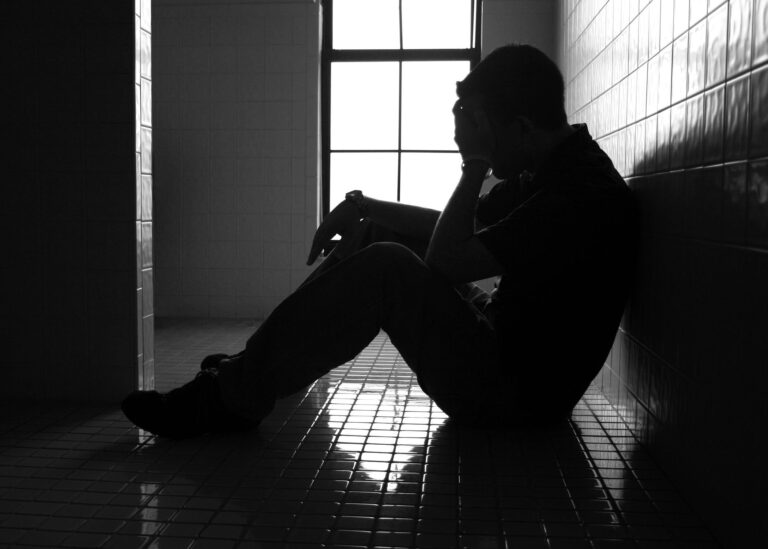 Suicidio en Sinaloa: 80% de casos son hombres jóvenes, revela Salud estatal