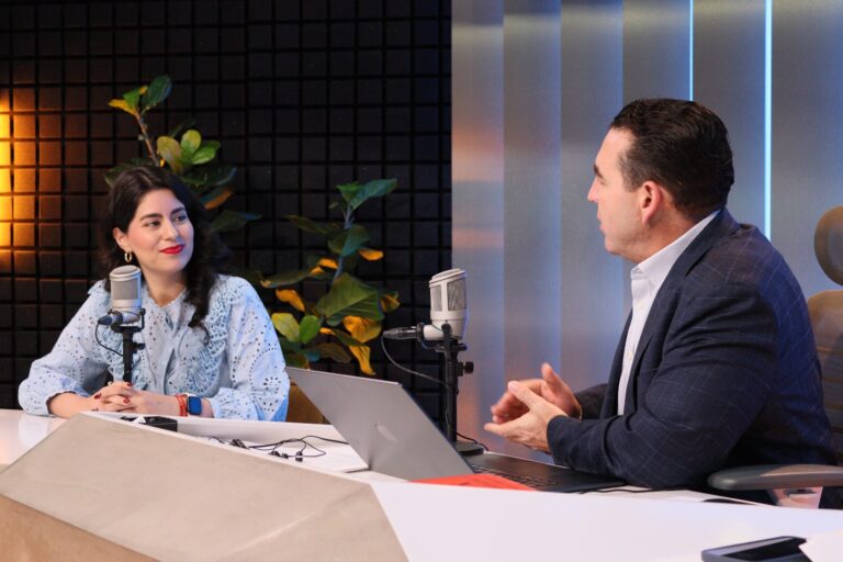 Ana Chiquete, titular de SEMUJERES en entrevista con Luis Alberto Díaz