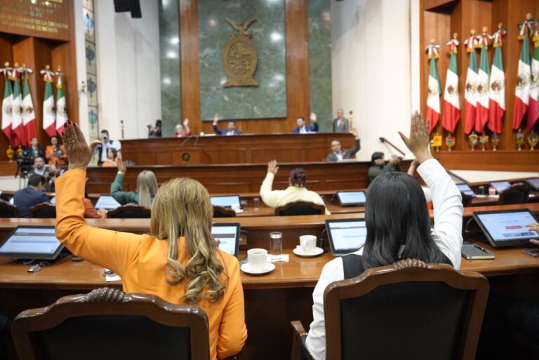 Aprobación Congreso en sesión