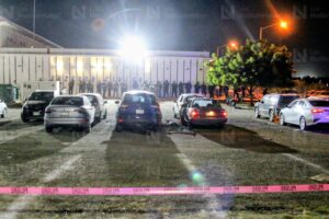 Rocha Moya informó que solo hubo daños materiales, no hay heridos, tras explosión en la Secretaría de Seguridad de Mazatlán, Sinaloa Arrojan artefacto explosivo en la SSPyTM de Mazatlán, Sinaloa