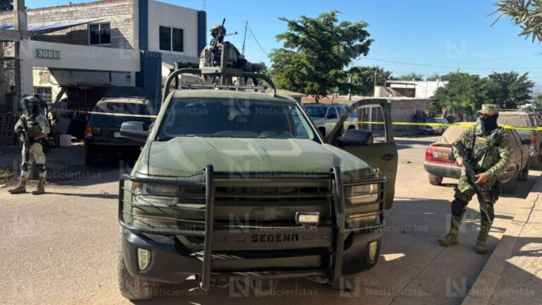 Mujer asesinada en la Renato Vega de Culiacán