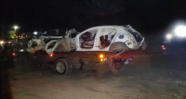 Encuentran vehículos robados en Eldorado