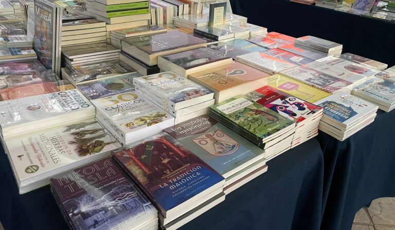 Feria del Libro en Culiacán este jueves