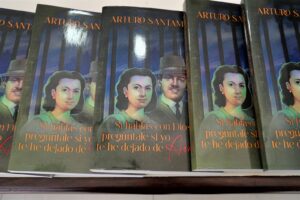 Presenta Congreso del Estado la novela “Si hablas con Dios, pregúntale si yo te he dejado de amar” Novela Arturo Santana