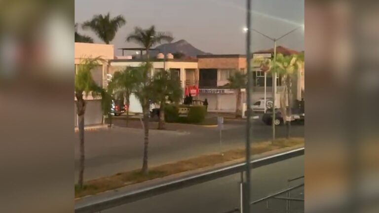 Operativo en Portalegre Culuacán