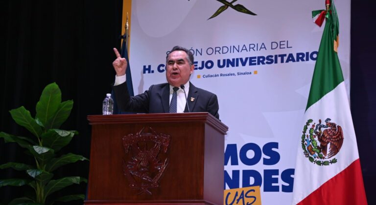 Jesús Madueña, rector de la UAS