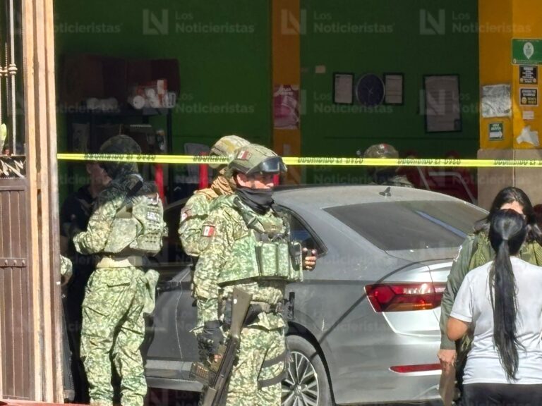 Asesinan a dos personas en taqueria de Culiacán