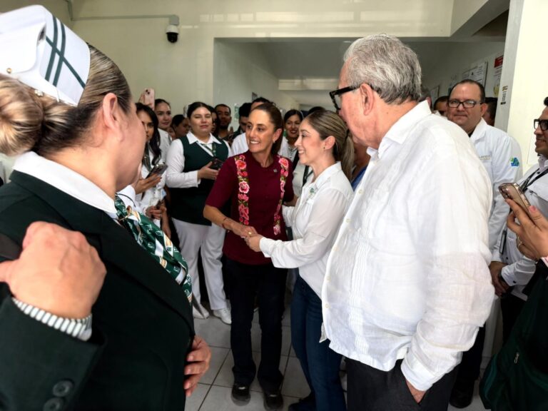 Sheinbaum visita hospital del IMSS en San Ignacio
