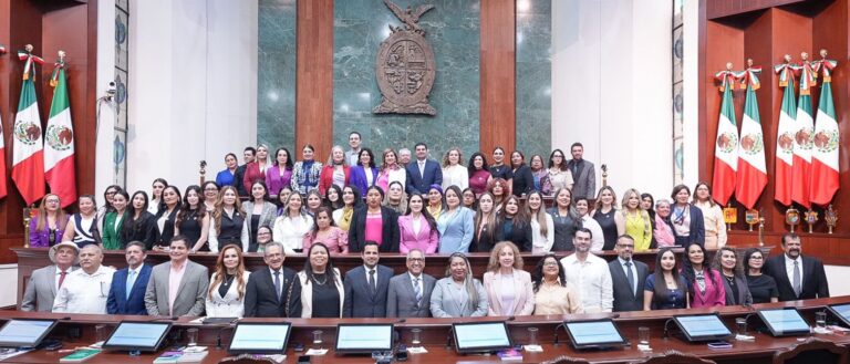 Sesión del Congreso local de Sinaloa