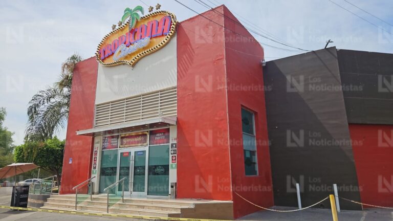 Balean el casino Tropicana en Culiacán