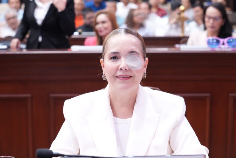 Diputada Ely Montoya regresa al Congreso