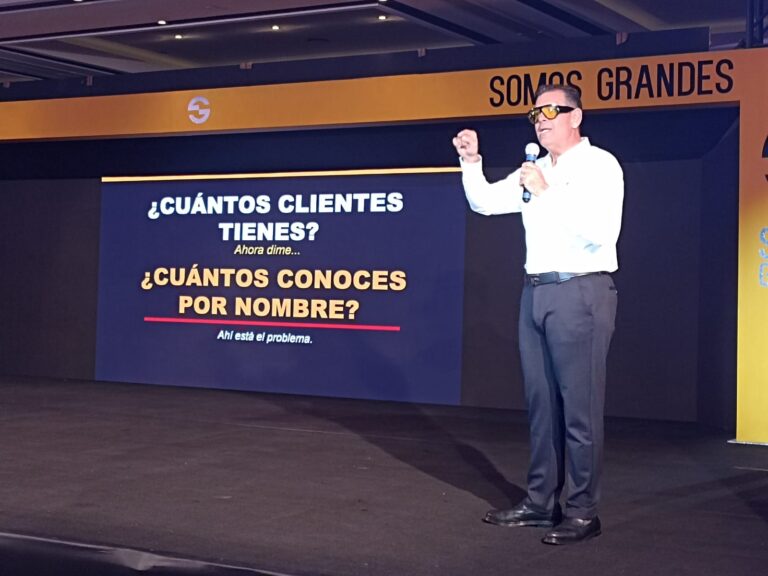 Roque Mascareño en conferencia Somos Grandes