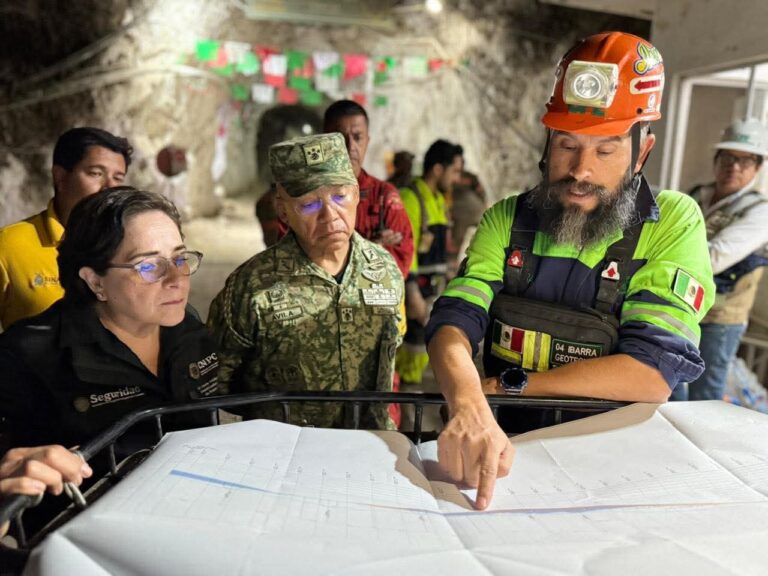 Siguen labores de rescate de minero en El Rosario