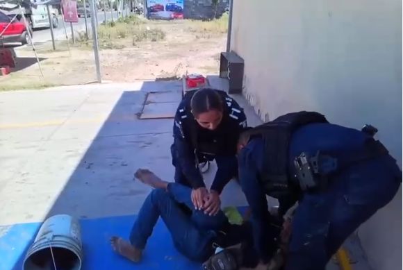 Presunto abuso policial en detención de limpiavidrios genera indignación en Guasave