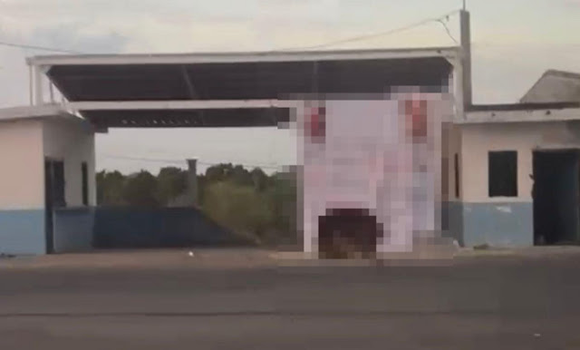 Localizan restos humanos abandonados en contenedores en El Rosario, Sinaloa Localizan restos humanos abandonados en contenedores en El Rosario, Sinaloa