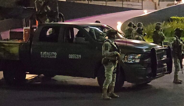 Este domingo se registraron 8 asesinatos y se localizaron dos osamentas en Sinaloa: FGE Operativo en la Plaza Cuatro Ríos en Culiacán