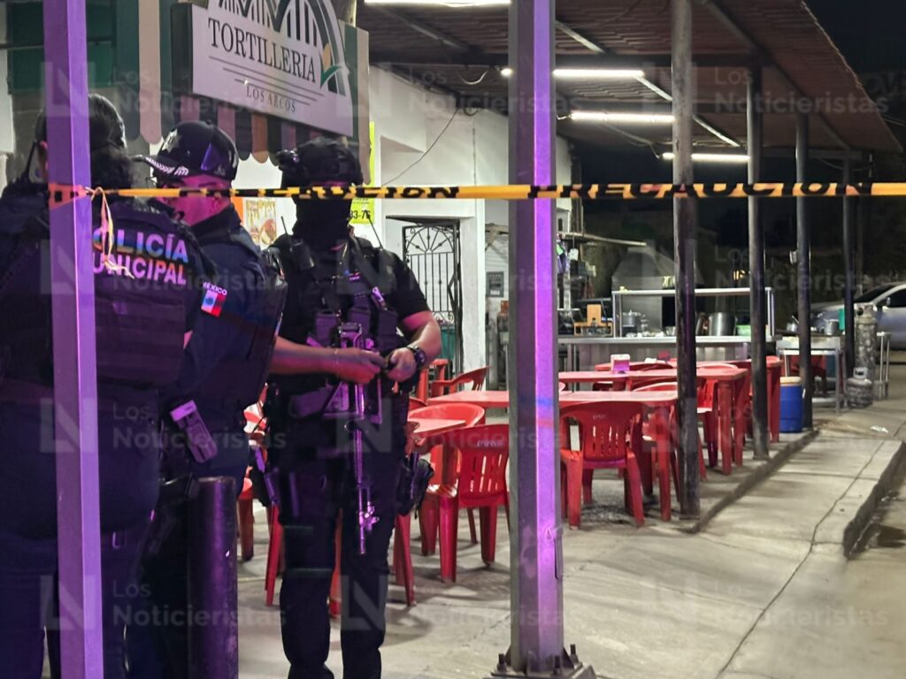 Dueño de una taquería es ejecutado a balazos en su negocio en el sector Pemex de Culiacán
