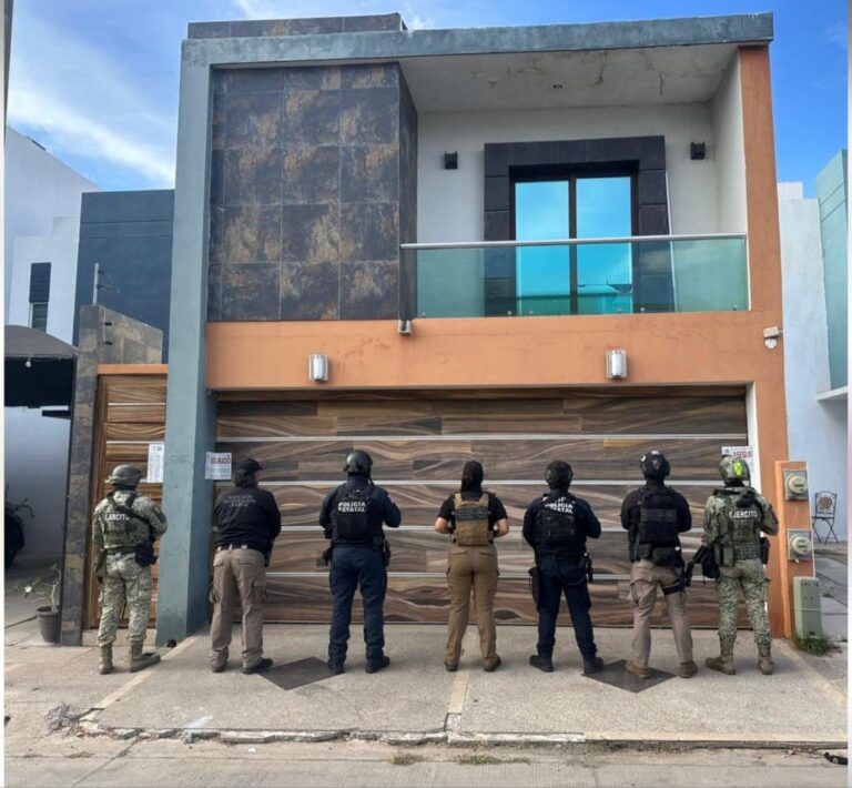 Catean residencia asegurada en La Conquista, Culiacán: hallan sustancias químicas, fentanilo, municiones y equipo táctico