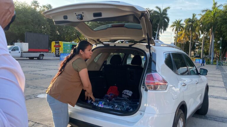 Arranca el Aquatón 2026; llega la primera donante con 50 litros de agua en Culiacán, Sinaloa Arranca el Aquaton 2026; llega la primera donante con 50 litros de agua en Culiacán, Sinaloa