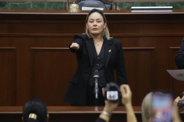 Yeraldine Bonilla gobernadora interina de Sinaloa