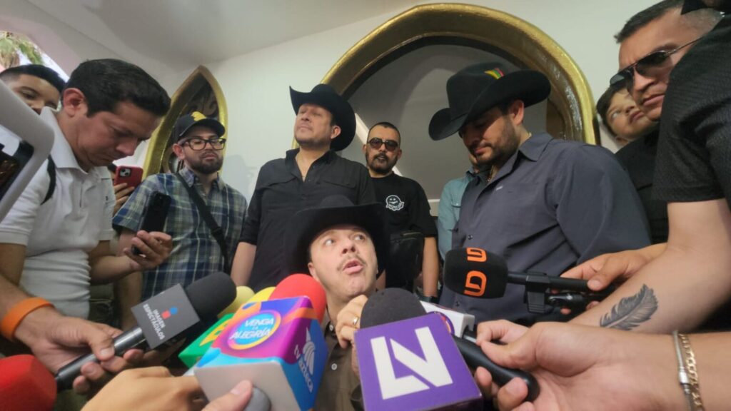 Desde la tumba de Valentín y Lalo El Gallo, La Dinastía Elizalde anuncia gira y concierto en Guasave, Sinaloa