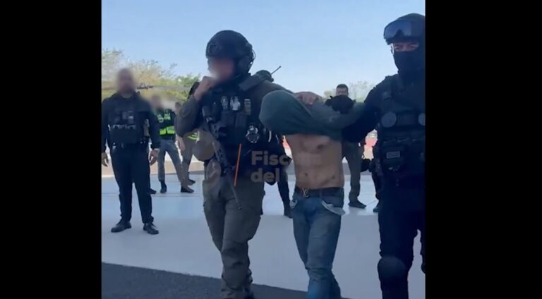 Tras alerta del FBI, rescatan a estadounidense secuestrado en Jalisco en operativo realizado con drones y helicópteros Tras alerta del FBI, rescatan a estadounidense secuestrado en Jalisco en operativo realizado con drones y helicópteros