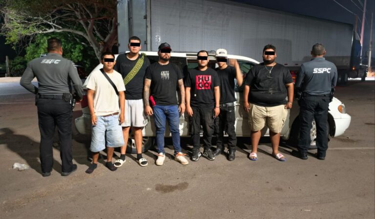 Localizan con vida a influencers de Nayarit y a seis personas más tras desaparición en El Rosario, Sinaloa Localizan con vida a influencers de Nayarit y a seis personas más tras desaparición en El Rosario, Sinaloa