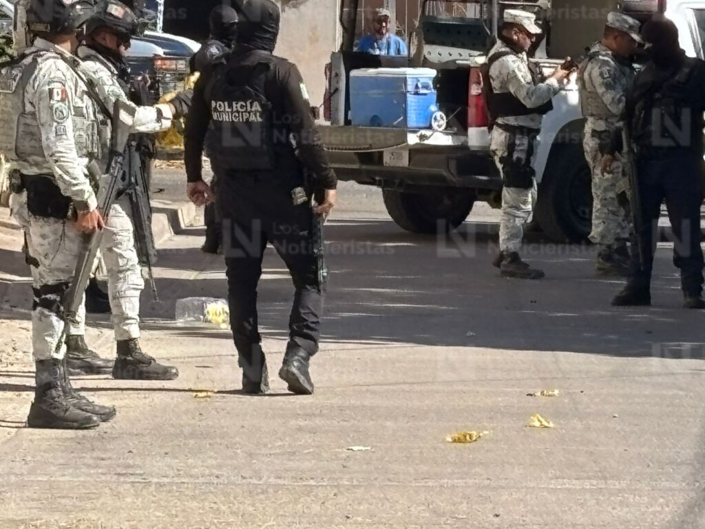 Atacan a balazos y queman la entrada de una casa en la colonia Ignacio Allende de Culiacán