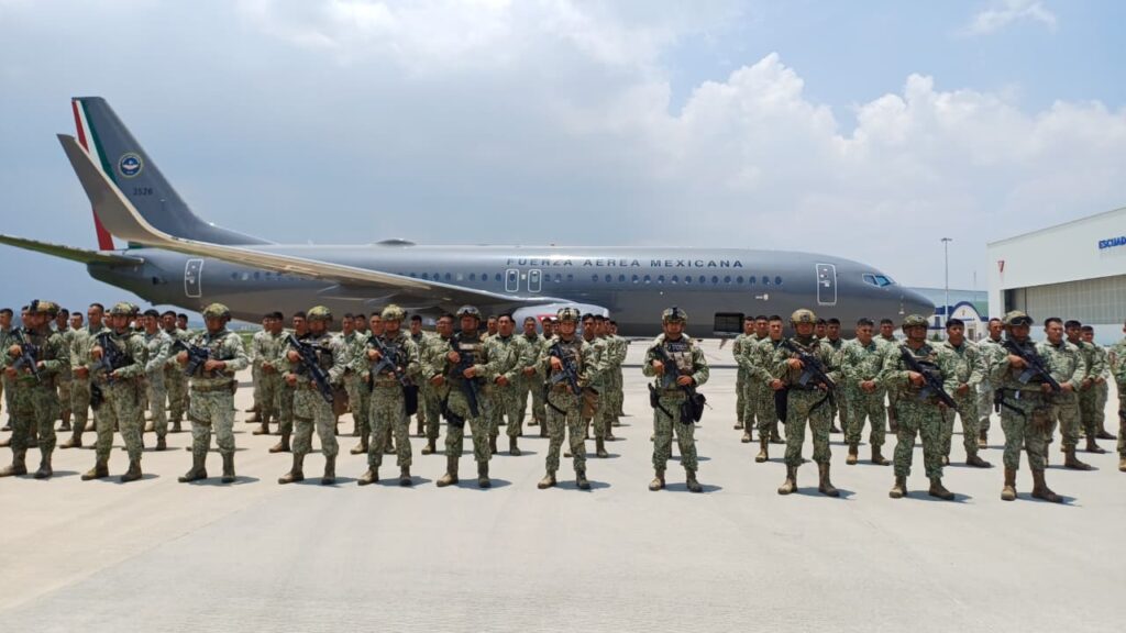 Arriban 900 elementos del Cuerpo de Fuerzas Especiales del Ejército Mexicano a Culiacán, Sinaloa