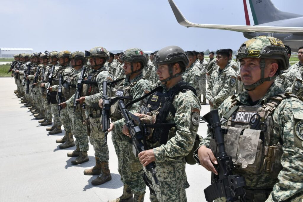 Arriban 900 elementos del Cuerpo de Fuerzas Especiales del Ejército Mexicano a Culiacán, Sinaloa