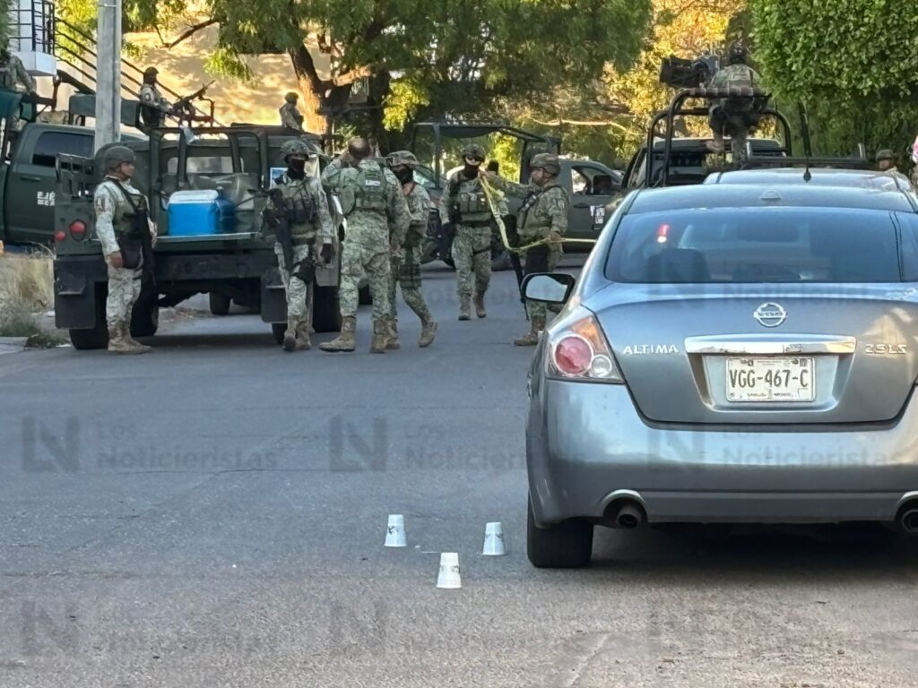 Ejecutan a balazos a una mujer a bordo de un vehículo en el fraccionamiento Rincón del Humaya de Culiacán