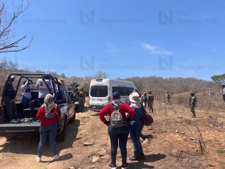 Localizan cinco cuerpos calcinados en las inmediaciones de Matatán, Rosario, Sinaloa Localizan cinco cuerpos calcinados en las inmediaciones de Matatán, Rosario, Sinaloa